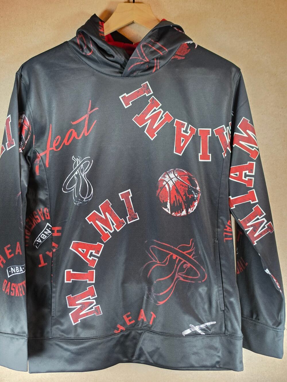 Miami Heat Hoodie – Youth Large (14/16) – NWT – MSRP $55